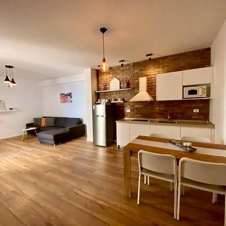 Hard Rock Apartmanhotel Saranda