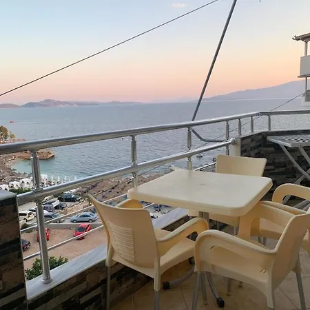 Hard Rock Apartmanhotel