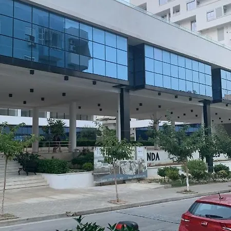 Hard Rock 3* Sarandë