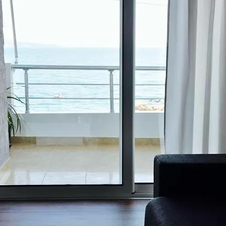 Aparthotel Hard Rock Sarande
