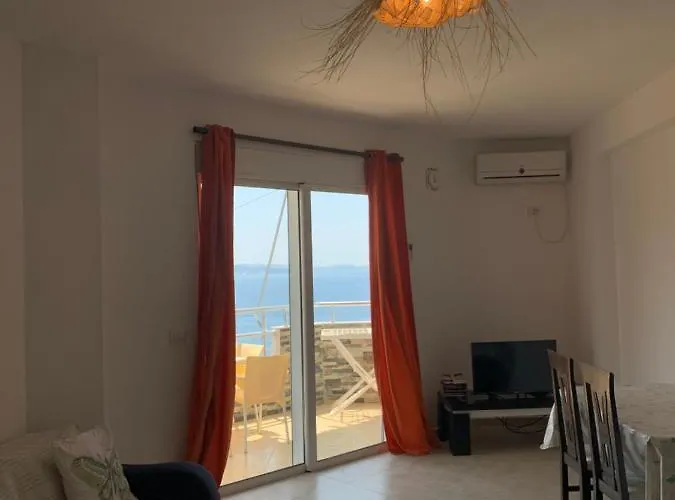 Hard Rock Aparthotel Sarande