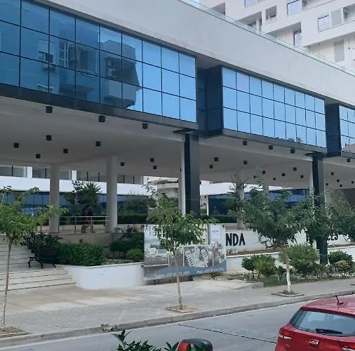 Hard Rock 3* Sarandë