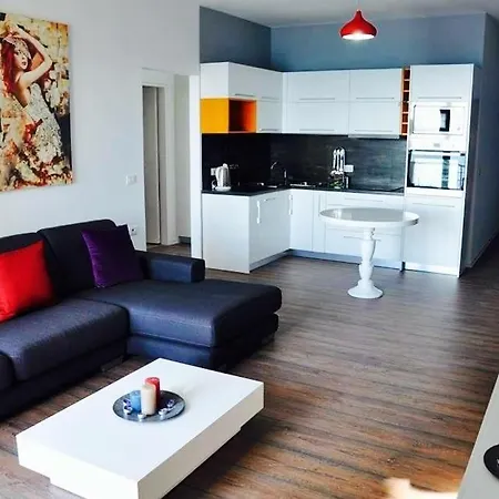 Hard Rock アパートホテル Sarandë