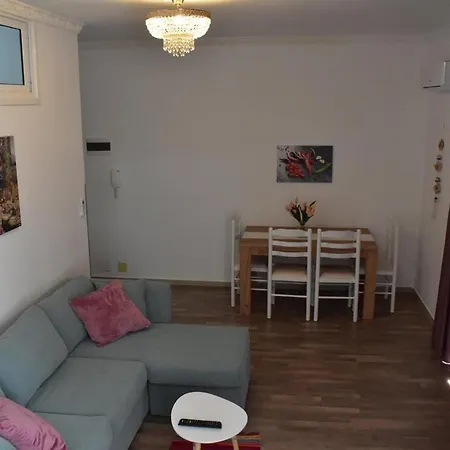 Hard Rock Hotel apartamentowy Saranda