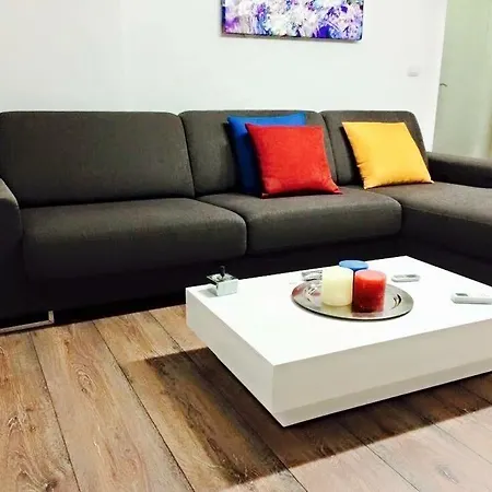 Hard Rock アパートホテル 3*