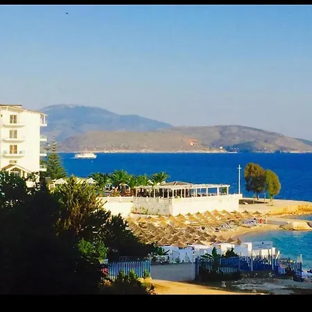 アパートホテル Hard Rock 3*