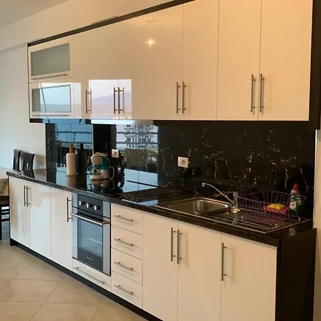 Hard Rock Hotel apartamentowy Saranda
