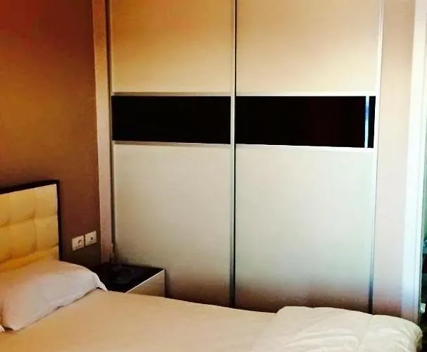 Hard Rock Lägenhetshotell 3*